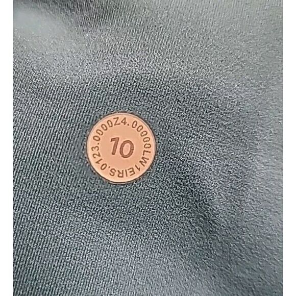 Lululemon Everlux Short-Lined Tennis Tank Dress 6" 'Pixel Diffuse Multi | 10 NWT - Picture 11 of 15